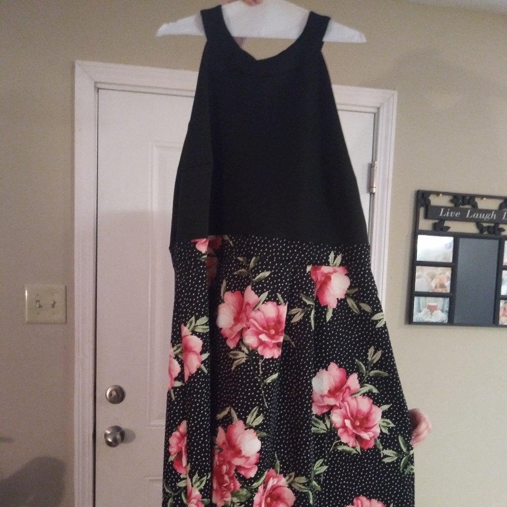 En Focus Studios dress